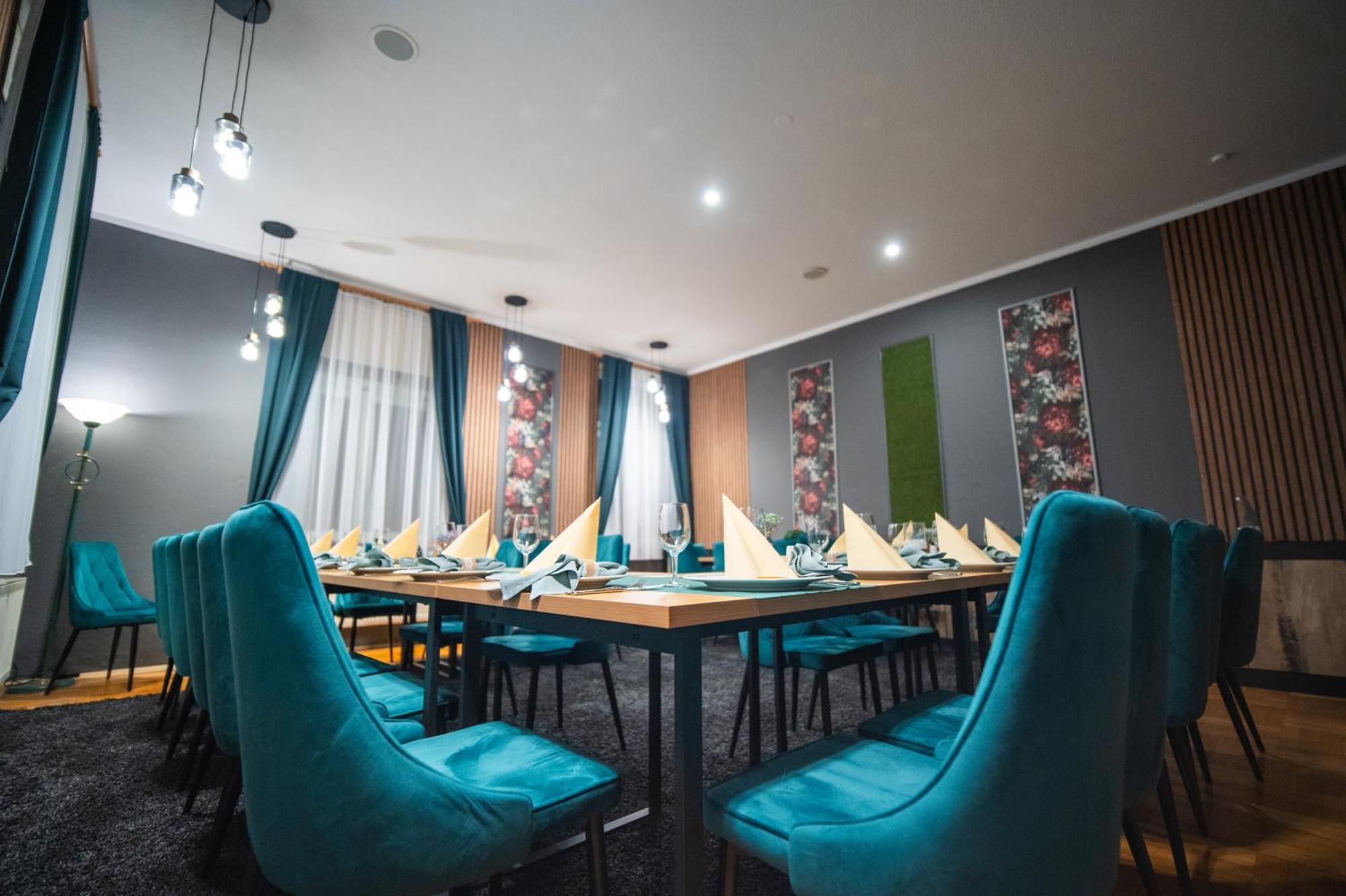 瓦德施罗森公园酒店 安娜贝格-布赫霍尔茨 外观 照片